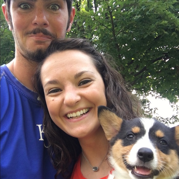 Meet your Posher, Nina - Picture 2 of 5